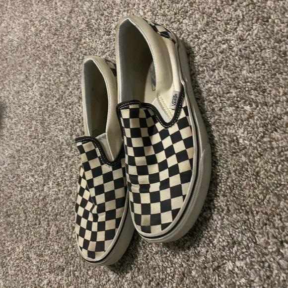 Checkered vans - Picture 2 of 4